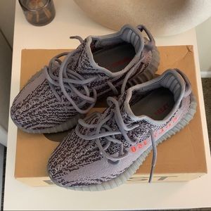 adidas Yeezy Boost 350 V2 Beluga 2.0. US 4.5 W. $280 obo